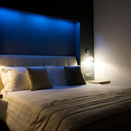 Aparthotel Durini Milan Exterior photo