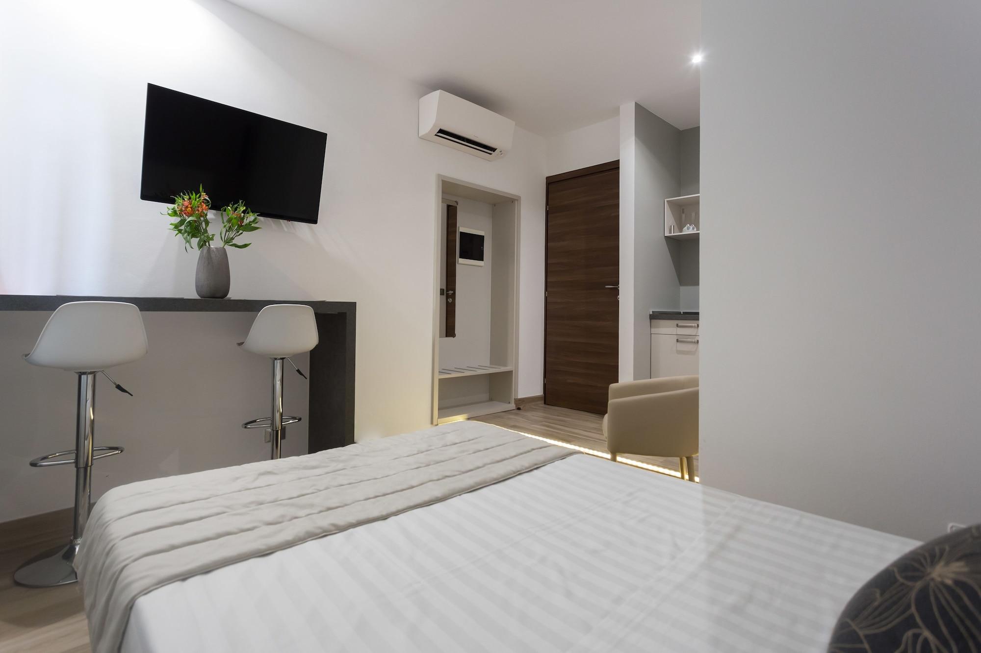 Aparthotel Durini Milan Exterior photo