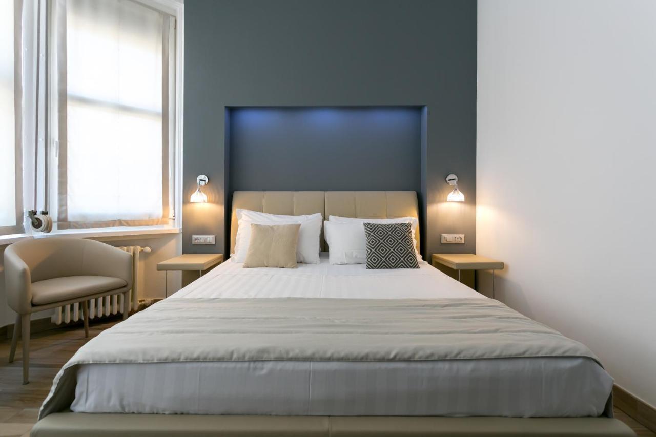 Aparthotel Durini Milan Exterior photo